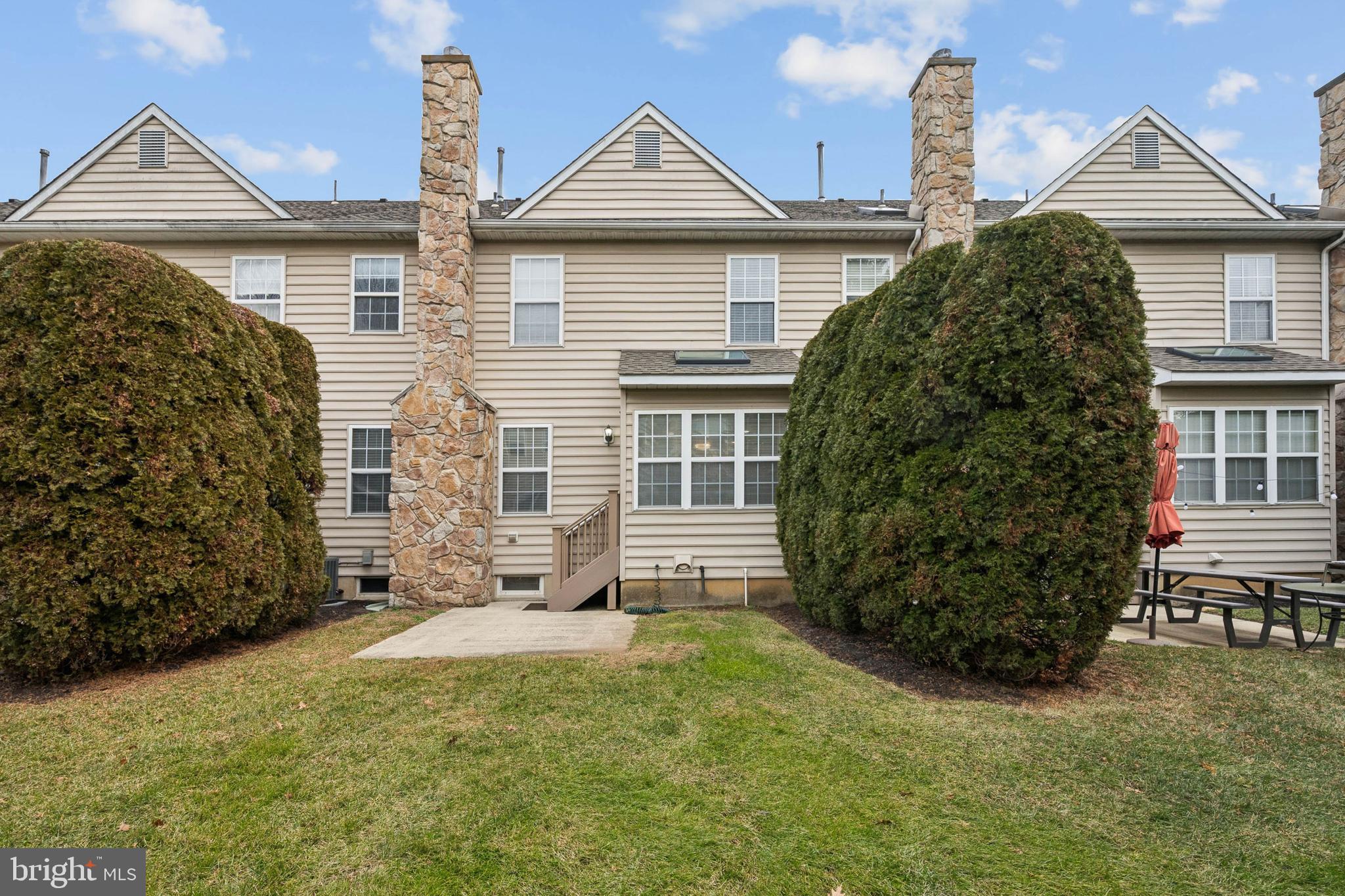 16 Hogan Way Moorestown, NJ 08057 - Photo 25 of 25 a view of outdoor space yard and front view of a house
