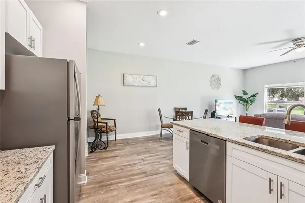 $2,300 | 1102 Fox Lake Drive, Lakeland, FL 33809
