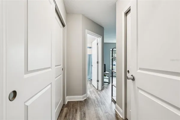 $2,300 | 1102 Fox Lake Drive, Lakeland, FL 33809