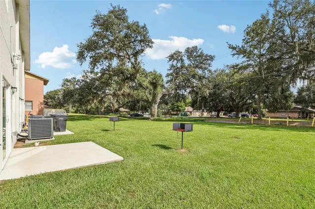 $2,300 | 1102 Fox Lake Drive, Lakeland, FL 33809