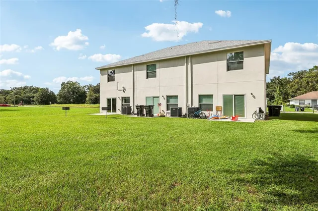 $2,300 | 1102 Fox Lake Drive, Lakeland, FL 33809