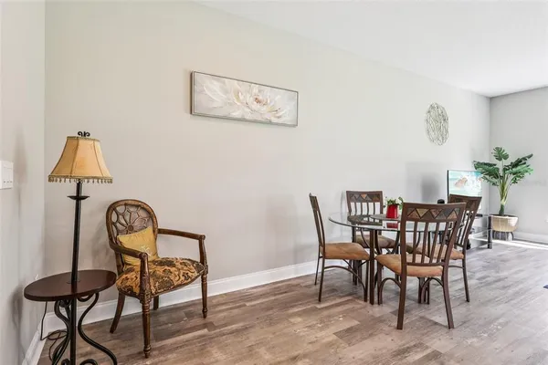 $2,300 | 1102 Fox Lake Drive, Lakeland, FL 33809