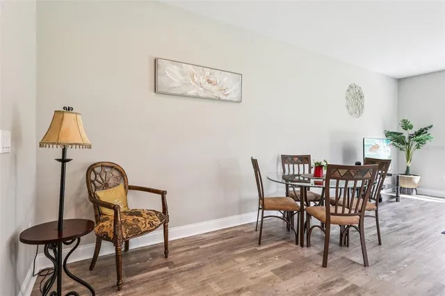 $2,300 | 1102 Fox Lake Drive, Lakeland, FL 33809