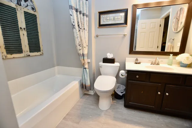 $269,000 | 1716 Pine Street, McHenry, IL 60051