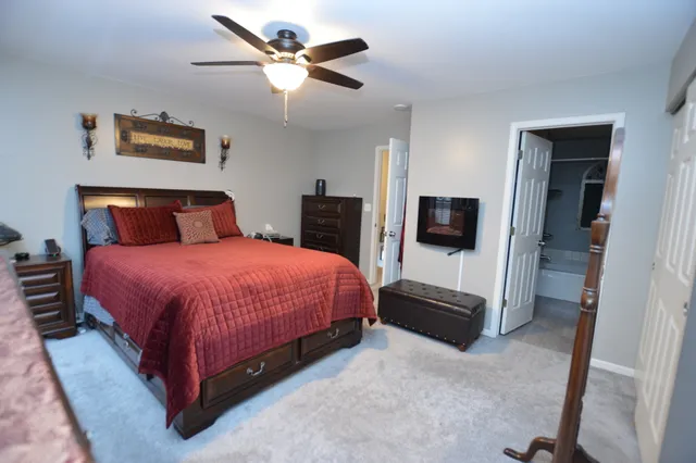 $269,000 | 1716 Pine Street, McHenry, IL 60051