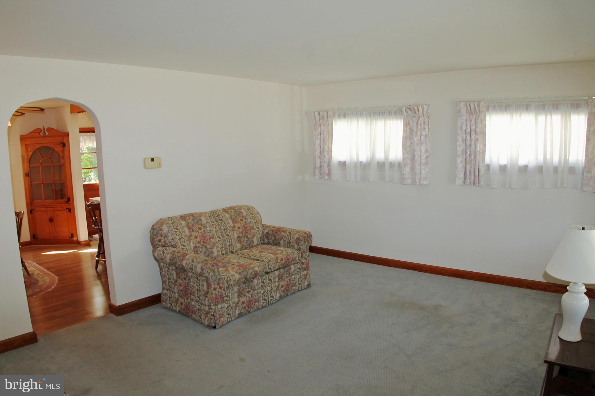 1535 Orlando Road Baltimore, MD 21234 - Photo 6 of 30 Living Room