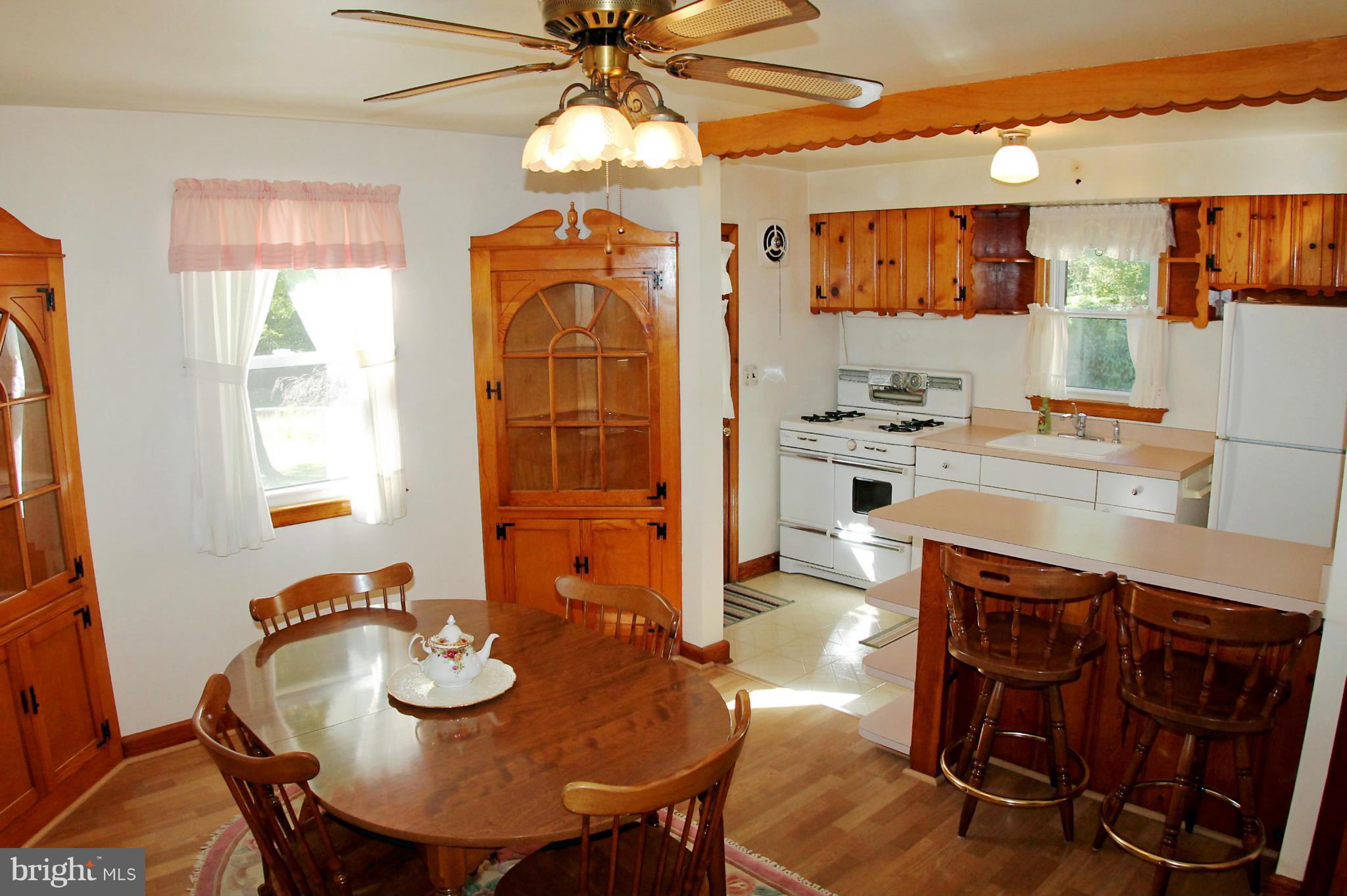 1535 Orlando Road Baltimore, MD 21234 - Photo 9 of 30 Dining Room - ceiling fan