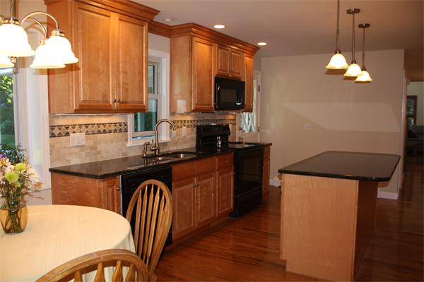 29 Providence Road Westford, MA 01886 - Photo 5 of 23 Gallery Image 5