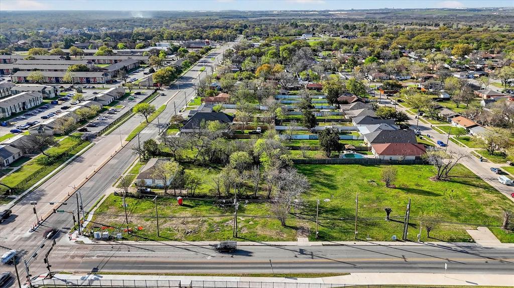 451 North Jim Miller Road Dallas, TX 75217 - Photo 3 of 6