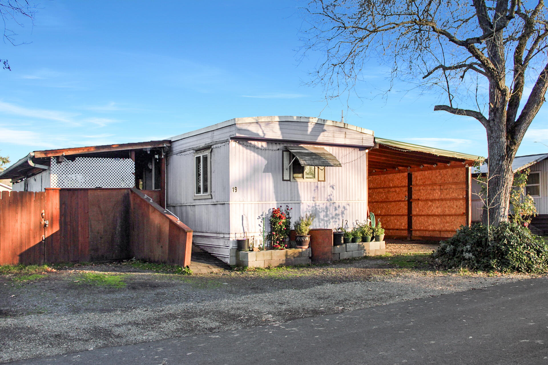 3635 Antelope Road, Unit SPC 19 White City, OR 97503 - Photo 1 of 16 Front