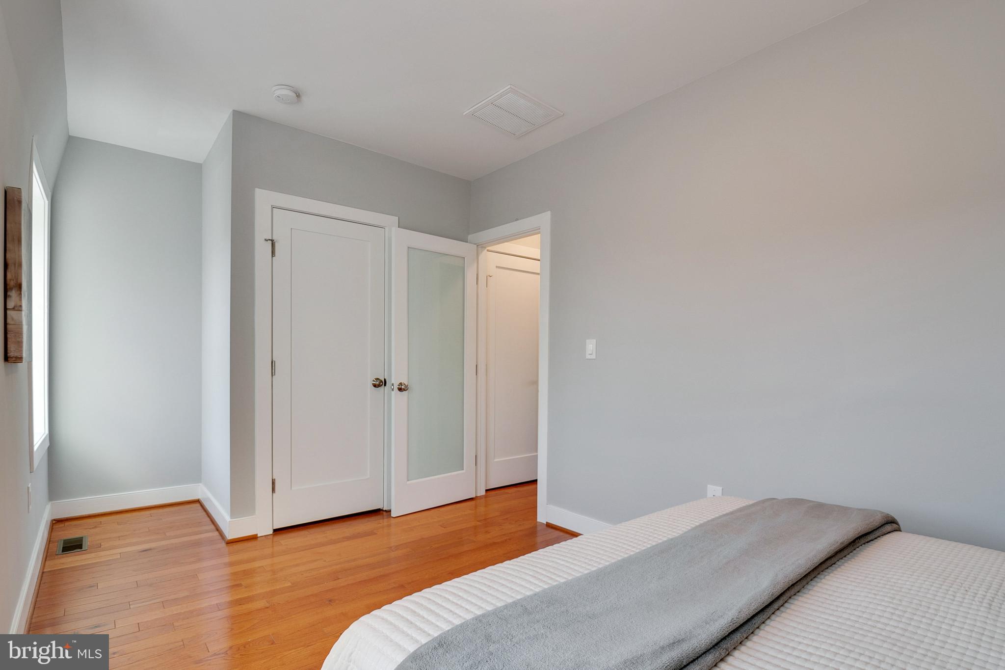 937 R Street Northwest Washington, DC 20001 - Photo 28 of 47 Bedroom #2
