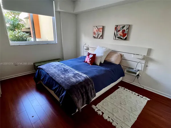 $2,500 | 2775 Northeast 187th Street, Unit 319, Aventura, FL 33180