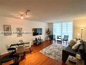 $2,500 | 2775 Northeast 187th Street, Unit 319, Aventura, FL 33180