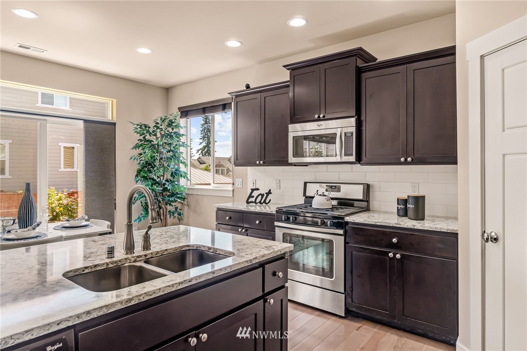 4030 177th Street Southeast Bothell, WA 98012 - Photo 12 of 38