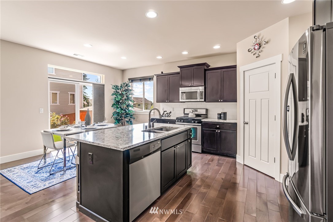 4030 177th Street Southeast Bothell, WA 98012 - Photo 10 of 38