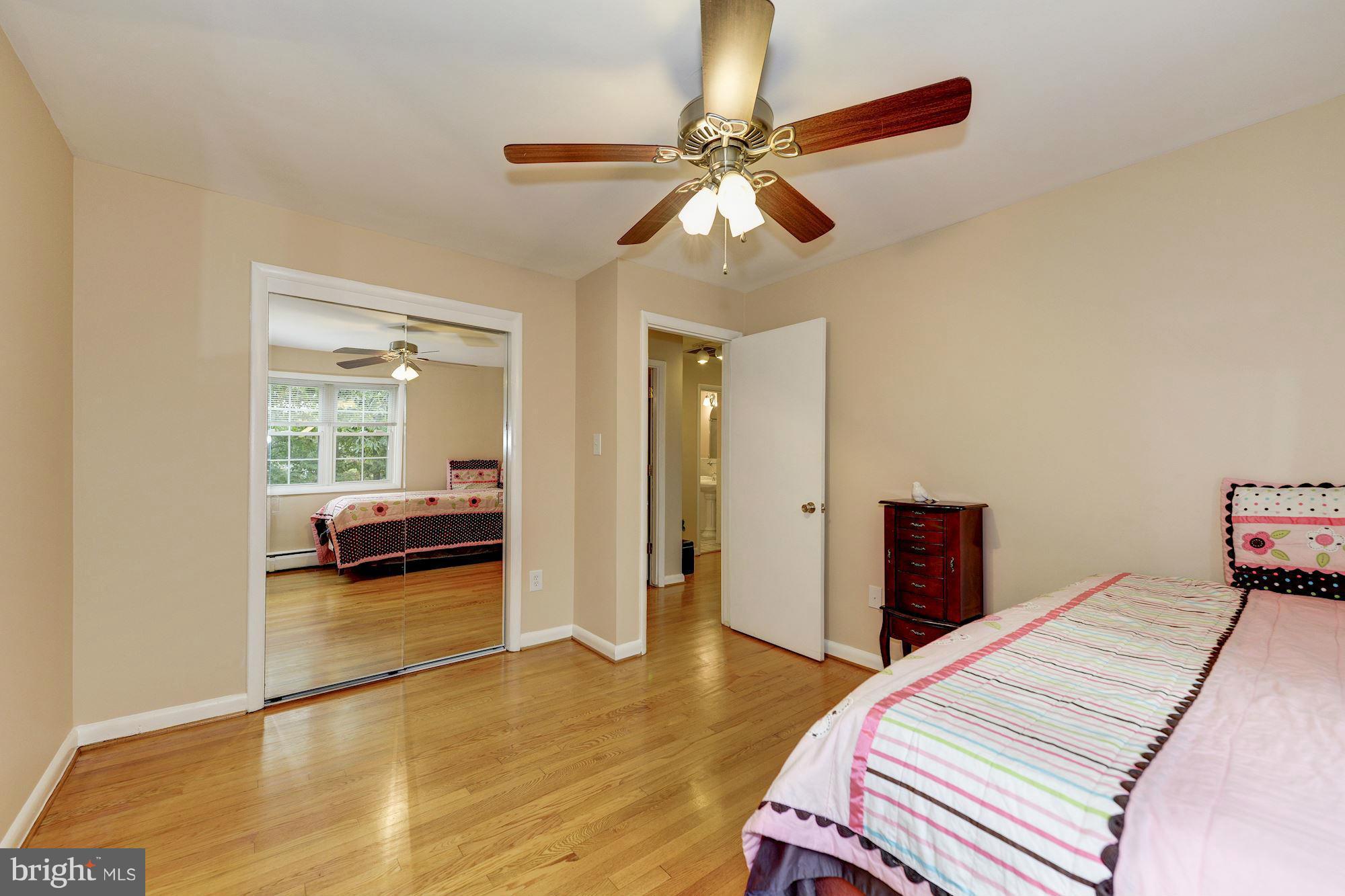 7113 Fort Hunt Road Alexandria, VA 22307 - Photo 16 of 30 Bedroom