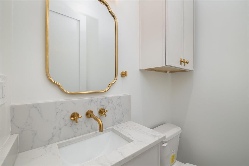 4303 Cedar Springs Road, Unit 104 Dallas, TX 75219 - Photo 4 of 36