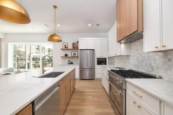 $4,790 | 4303 Cedar Springs Road, Unit 104, Dallas, TX 75219