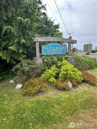 $545,000 | 100 1st Street North, Pacific Beach, WA 98571