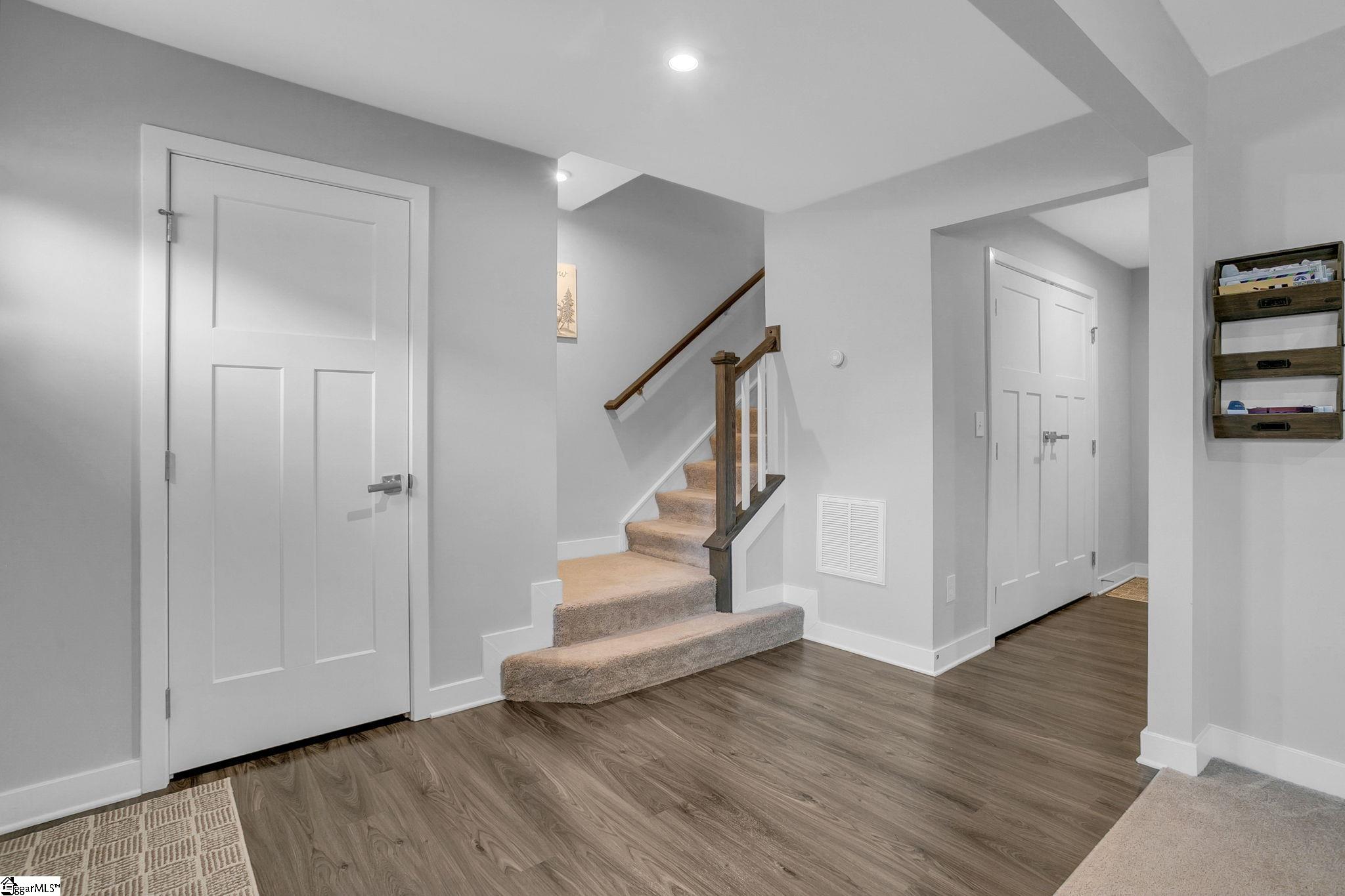 20 Eagle Field Lane Greenville, SC 29607 - Photo 6 of 33