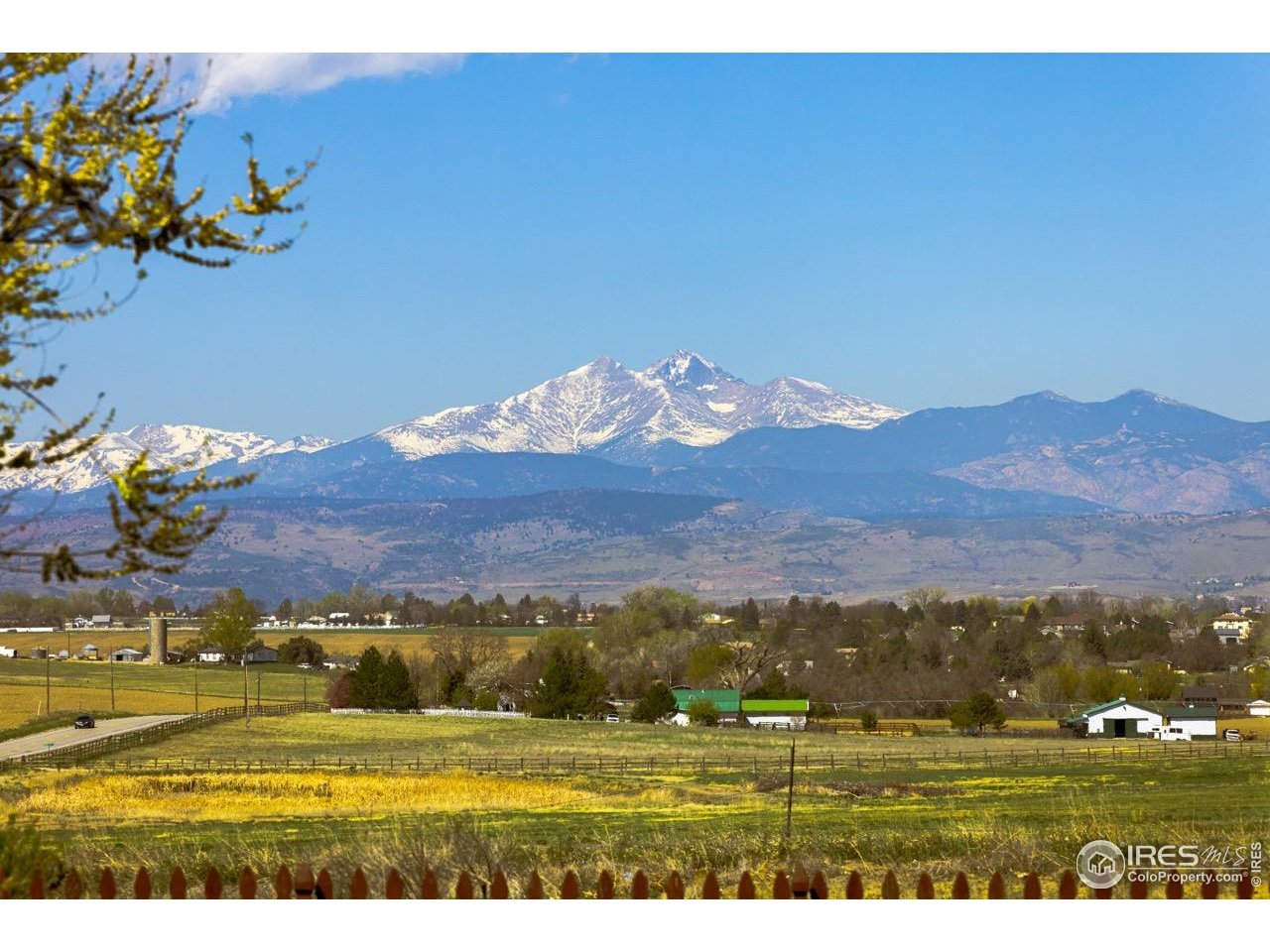 2139 County Road 15 Berthoud, CO 80513 - Photo 14 of 39 a view of a city