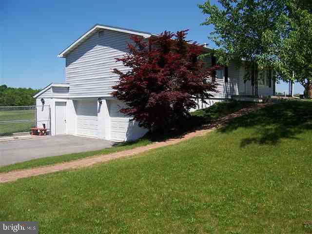 51 Clugston Road Newville, PA 17241 - Photo 8 of 11 Gallery Image 8