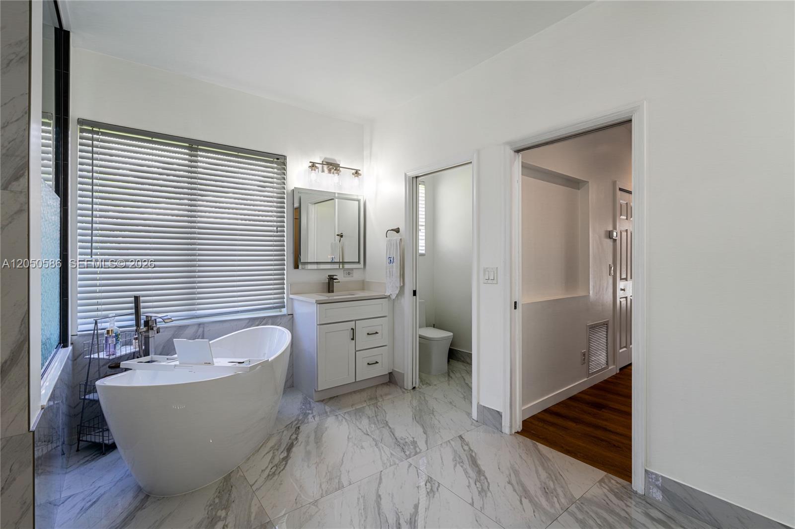 3855 Oak Ridge Circle Weston, FL 33331 - Photo 21 of 58