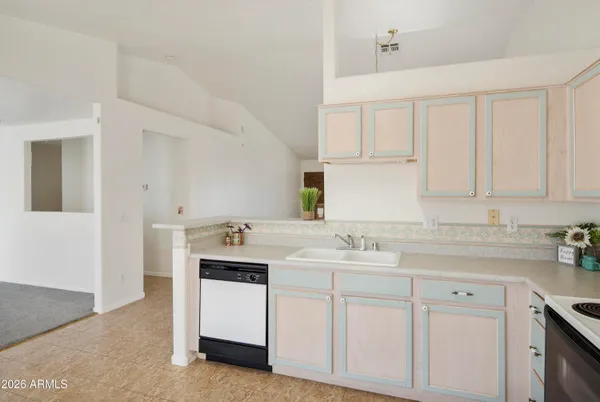 $340,000 | 955 West 12th Avenue, Apache Junction, AZ 85120