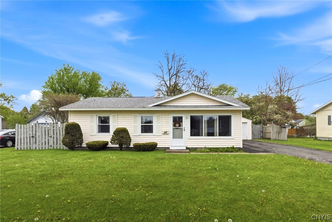 932 West Thomas Street Rome, NY 13440 - Photo 1 of 23
