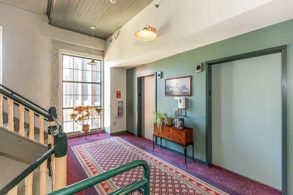 $279,000 | 15 Higgins Street, Unit 201, Smithfield, RI 02917