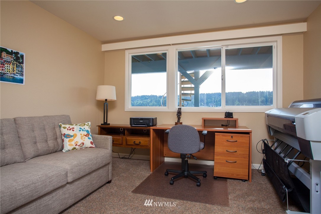 6837 Ripley Ln S East Renton, WA 98056 - Photo 14 of 25