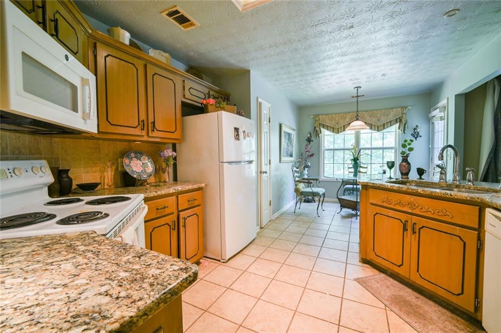 1371 Pickett Bridge Road Covington, GA 30016 - Photo 13 of 43 Gallery Image 13