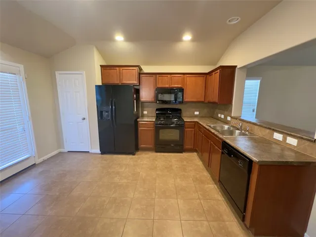 $2,100 | 315 Wildcat Drive, Bastrop, TX 78602