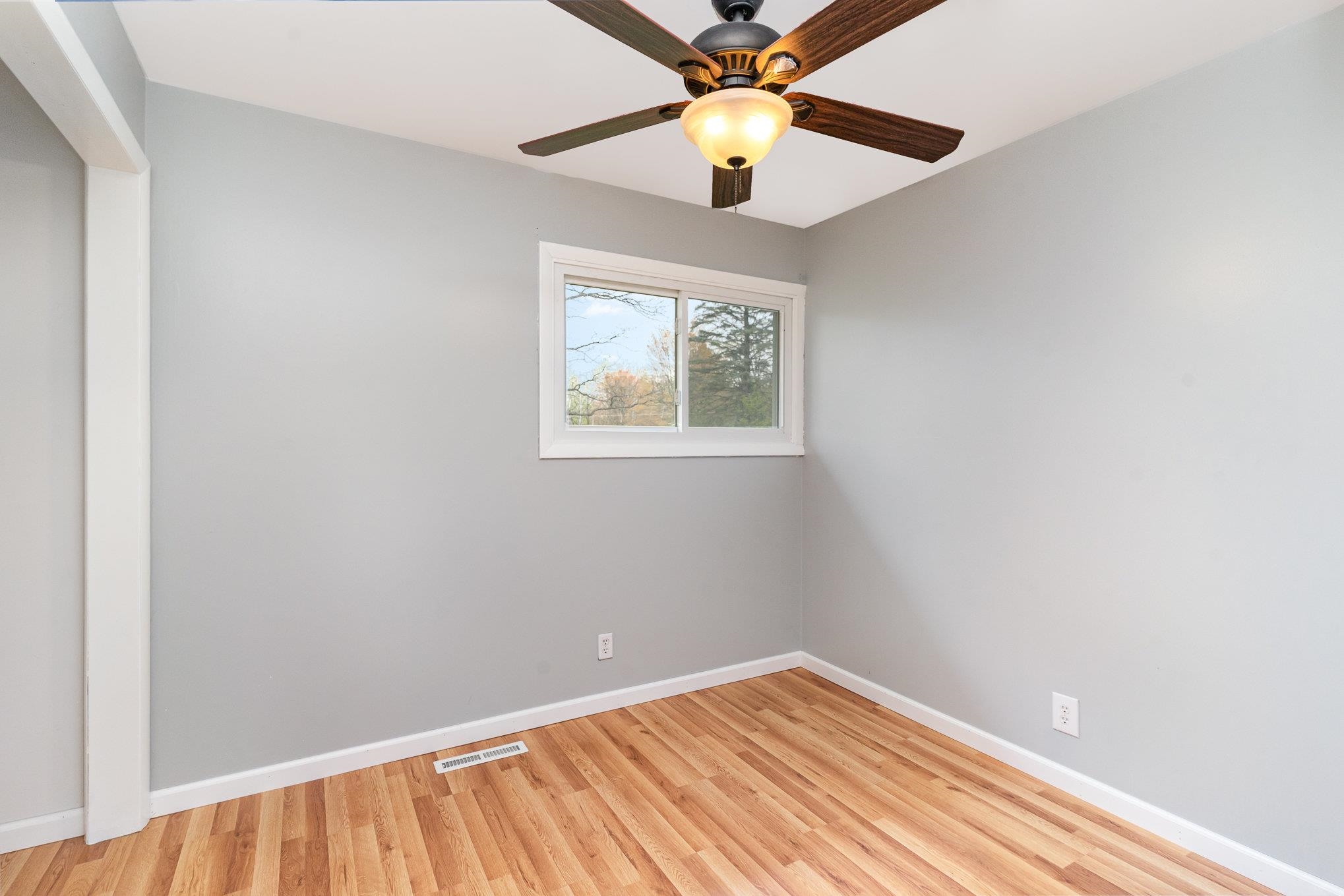 1060 East Stewart Road Midland, MI 48640 - Photo 19 of 39 Gallery Image 19
