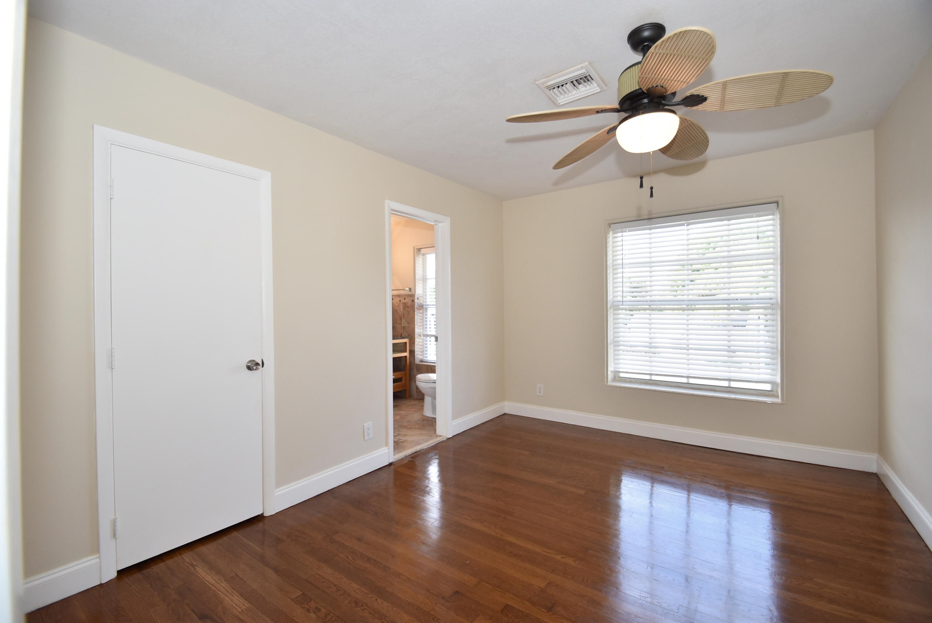320 Colonial Road West Palm Beach, FL 33405 - Photo 26 of 36 320 Colonial Rd