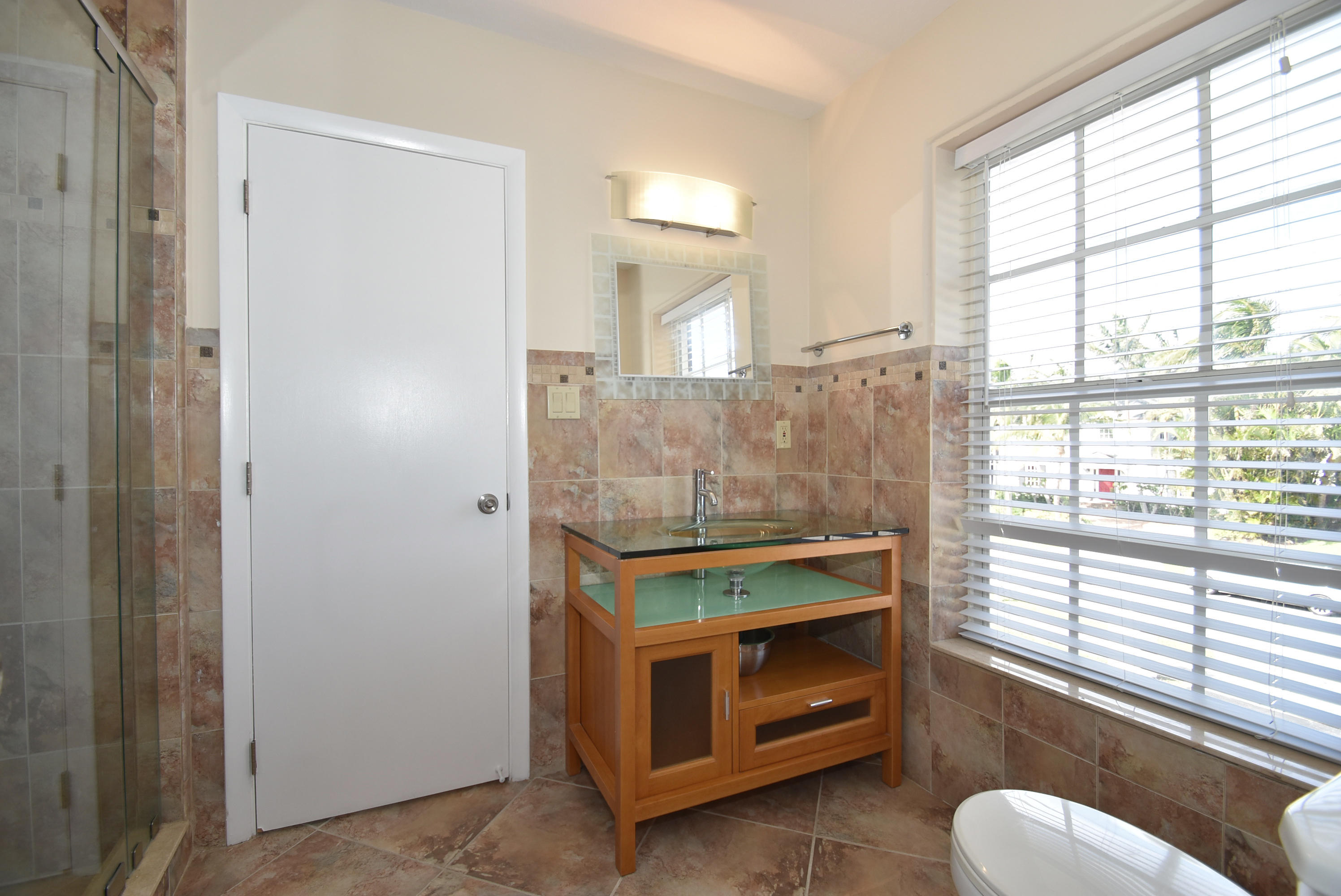 320 Colonial Road West Palm Beach, FL 33405 - Photo 27 of 36 320 Colonial Rd