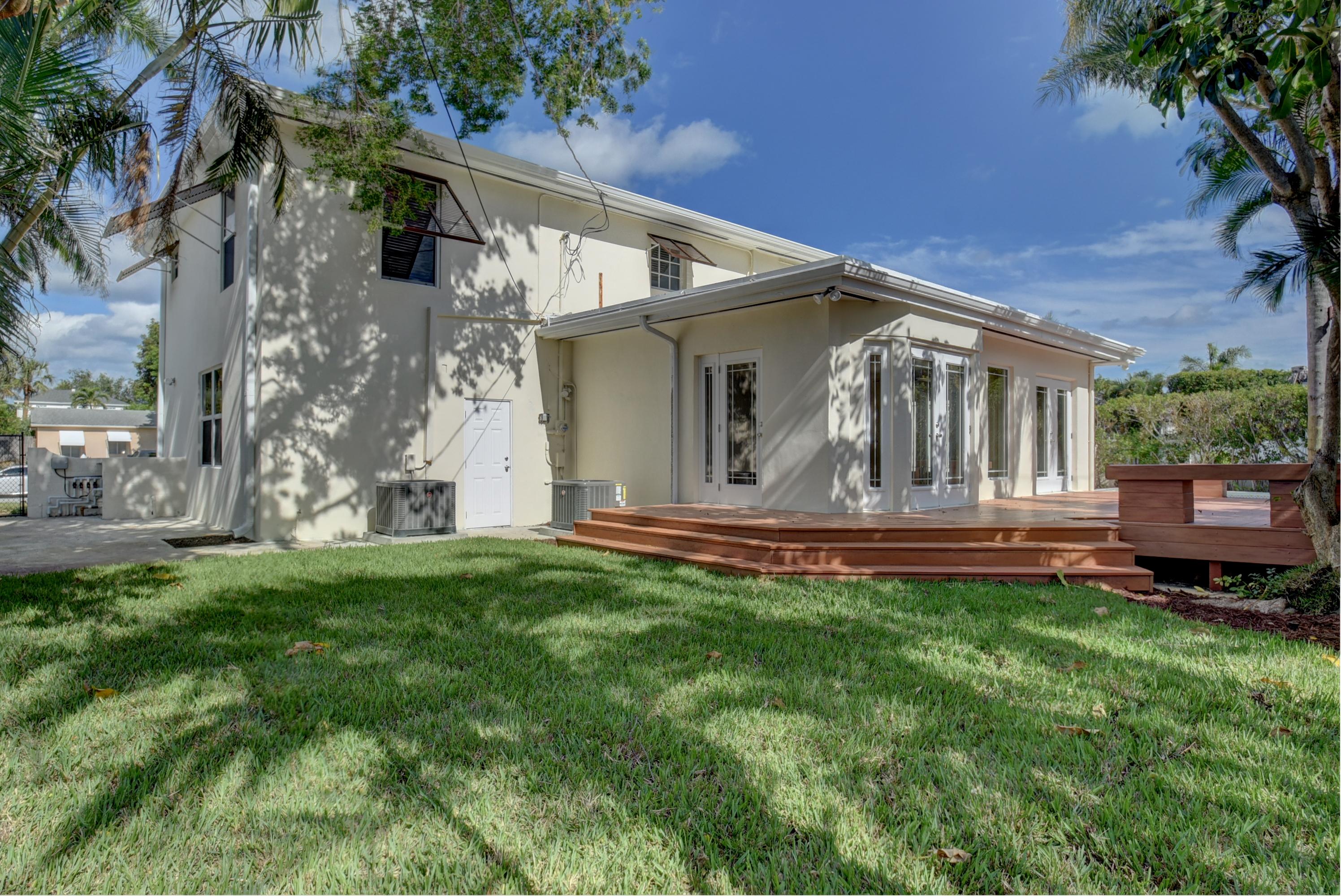 320 Colonial Road West Palm Beach, FL 33405 - Photo 32 of 36 320 Colonial Rd
