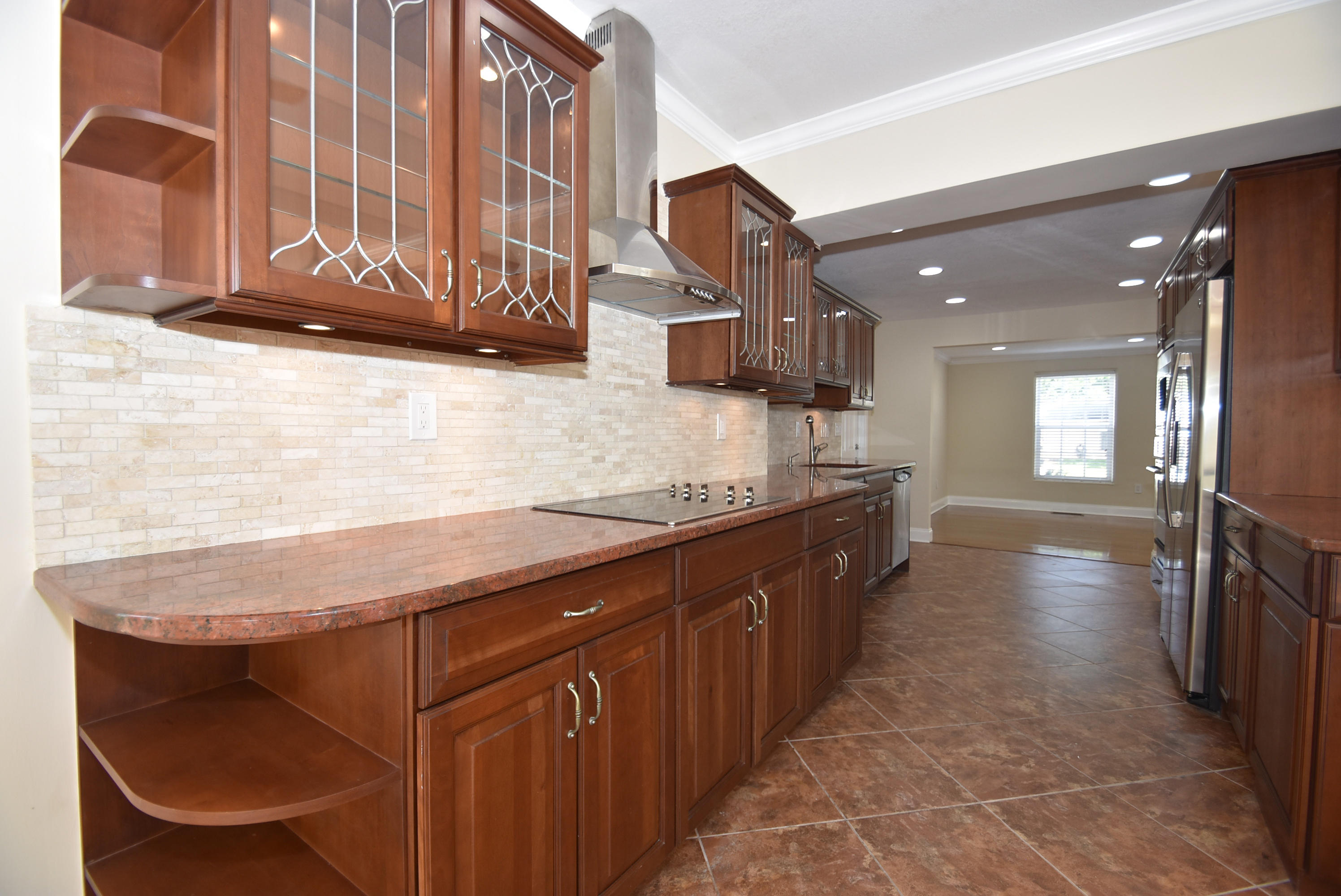 320 Colonial Road West Palm Beach, FL 33405 - Photo 8 of 36 320 Colonial Rd