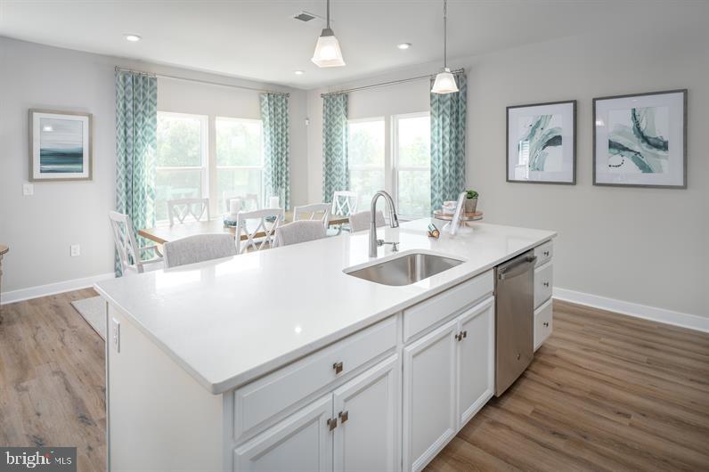 10421 Resort Road, Unit H Ellicott City, MD 21042 - Photo 6 of 18 Gallery Image 6