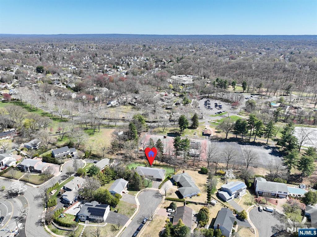7 Tufts Court Paramus, NJ 07652 - Photo 49 of 50 an aerial view of a city