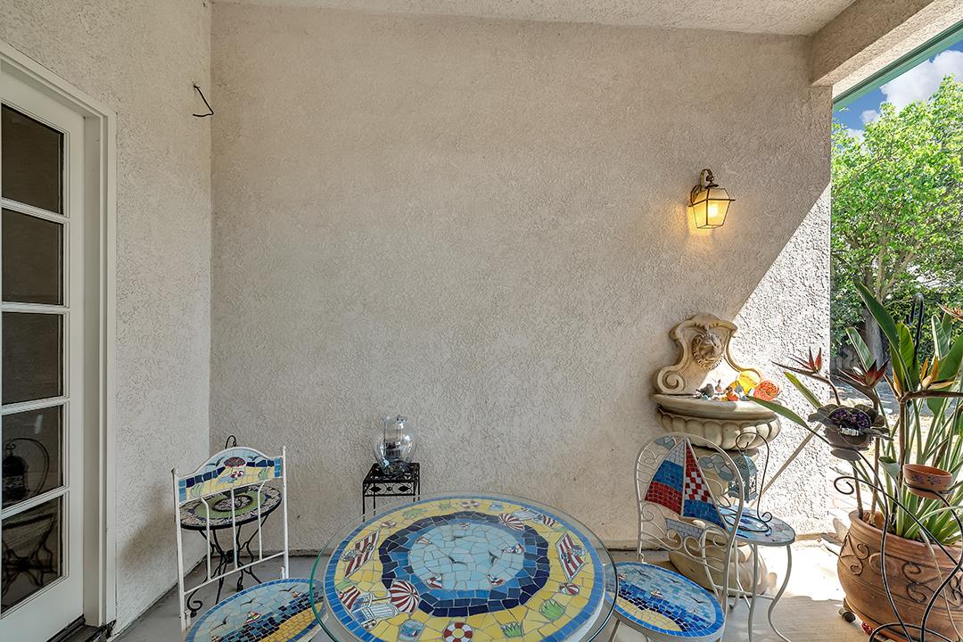 916 East Milgeo Avenue Ripon, CA 95366 - Photo 11 of 36 a dining room with furniture and wooden floor