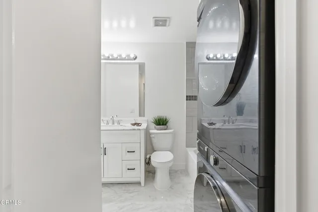 $380,000 | 362 West Santa Barbara Street, Santa Paula, CA 93060