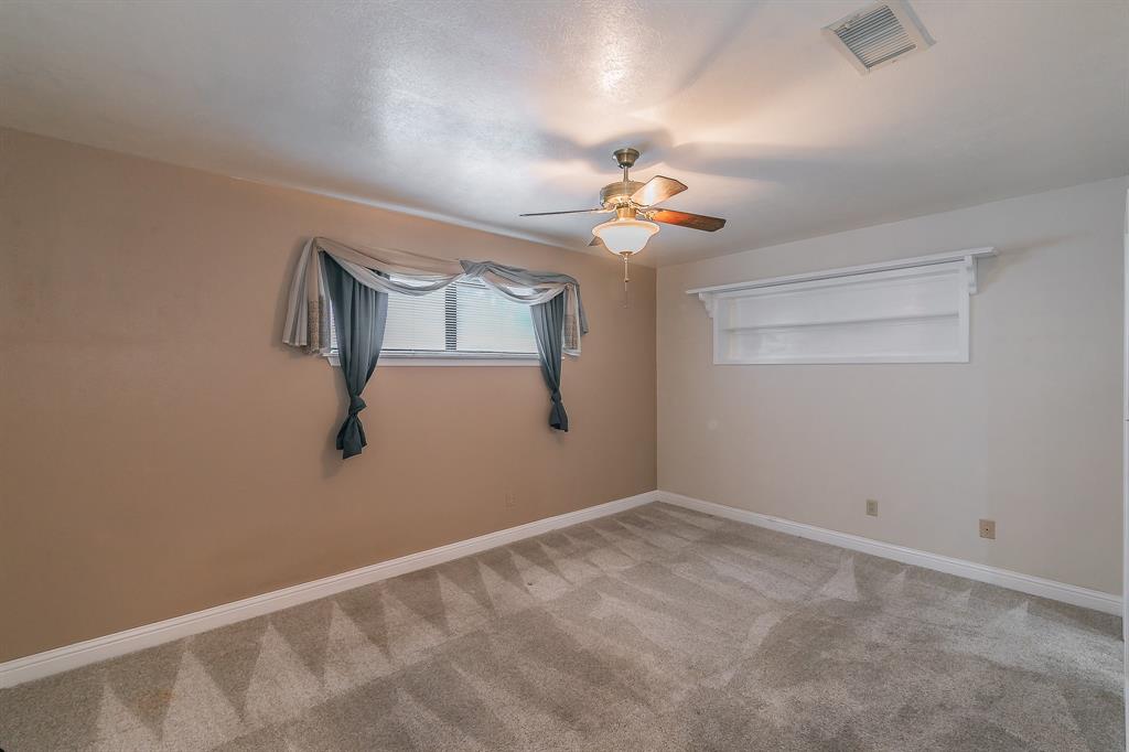 5828 Westcrest Drive West Edgecliff Village, TX 76134 - Photo 23 of 38