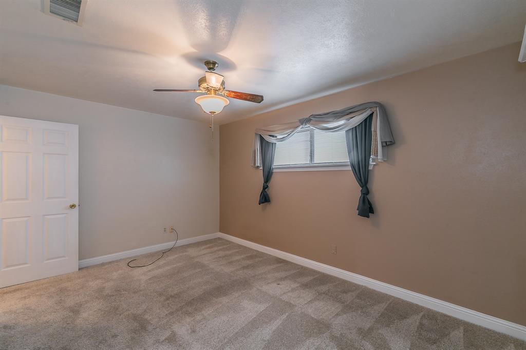 5828 Westcrest Drive West Edgecliff Village, TX 76134 - Photo 26 of 38