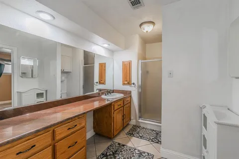 $299,000 | 5828 Westcrest Drive West, Edgecliff Village, TX 76134