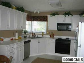 300 Savannah Lane Fort Mill, SC 29708 - Photo 3 of 8 Gallery Image 3