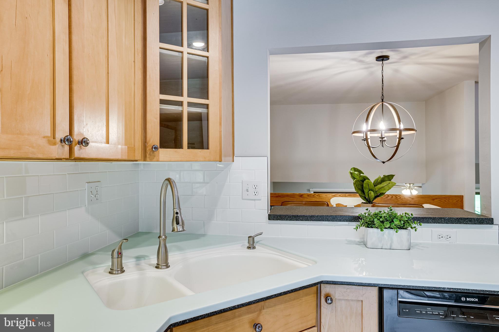 2039 Approach Lane Reston, VA 20191 - Photo 15 of 83 Gallery Image 15