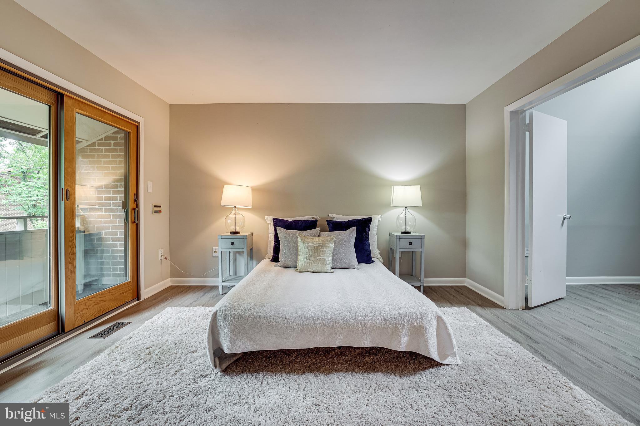 2039 Approach Lane Reston, VA 20191 - Photo 55 of 83 Primary suite has attached Sitting room/office/den