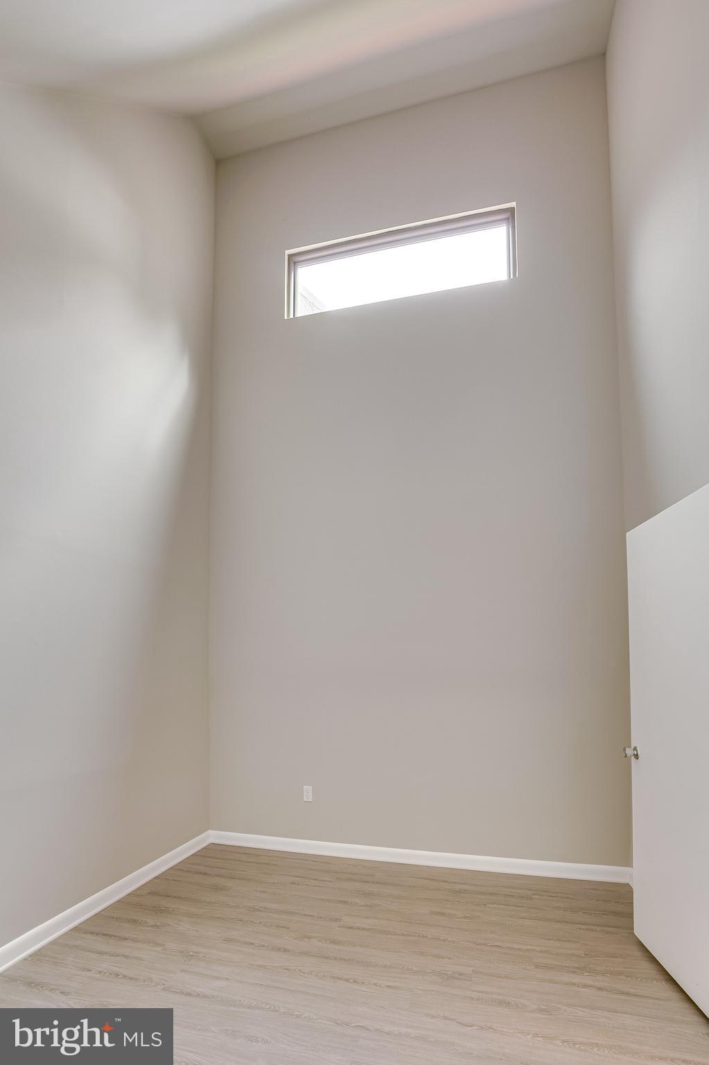 2039 Approach Lane Reston, VA 20191 - Photo 62 of 83 Gallery Image 62