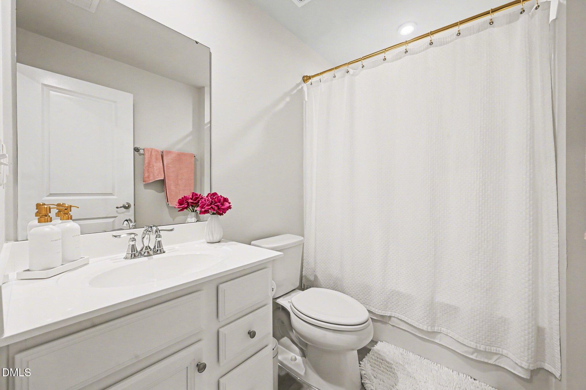 4921 Randall Road Durham, NC 27707 - Photo 14 of 27 005_file_8715